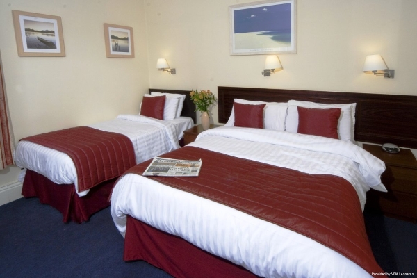 Angus Hotel & Almonds Restaurant (Carlisle)